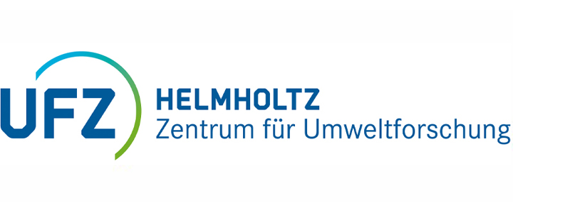 Logo Firma UFZ. Blauer Text "UFZ Helmholtz Zentrum für Umweltforschung auf weißem Hintergrund